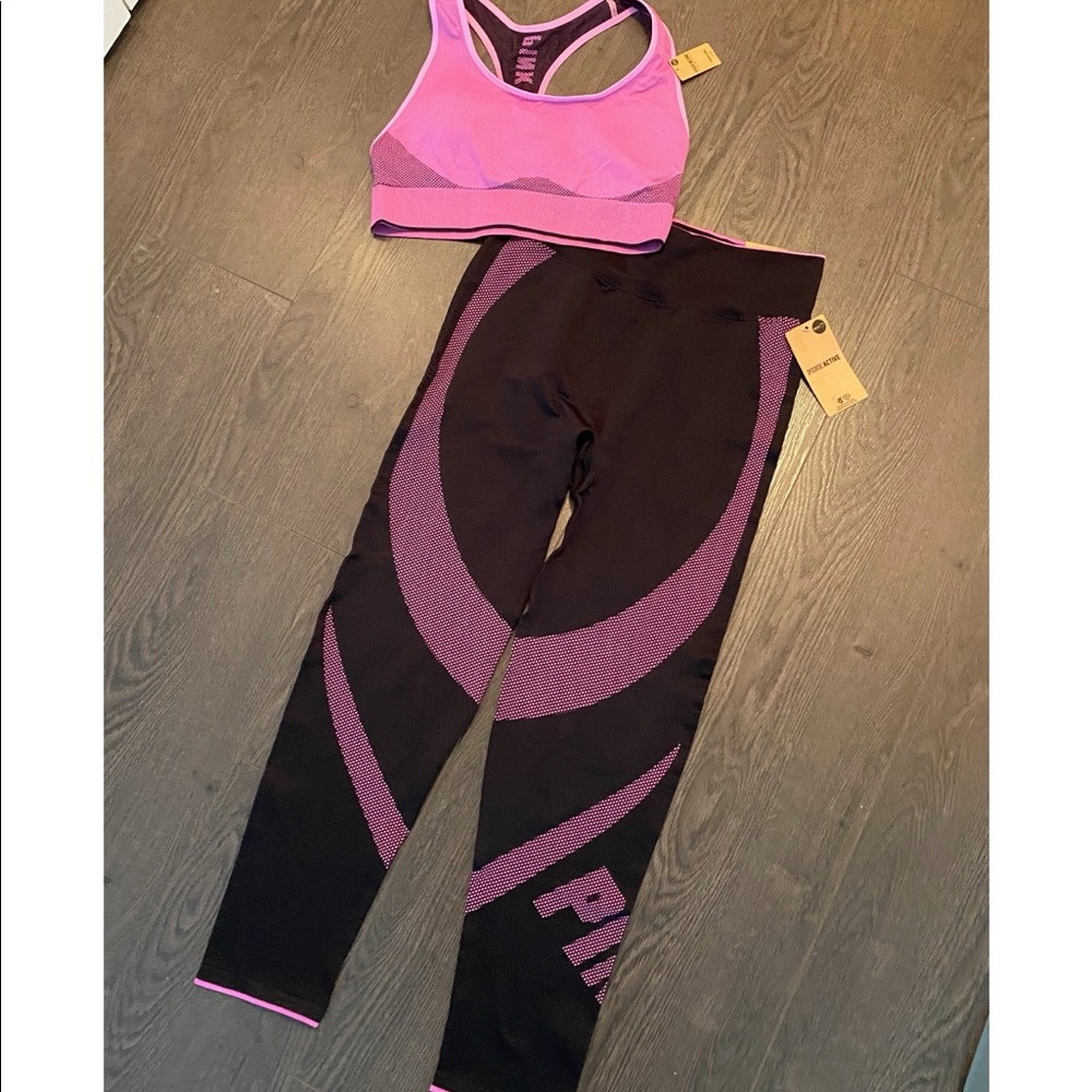 Seamless PINK Active Set